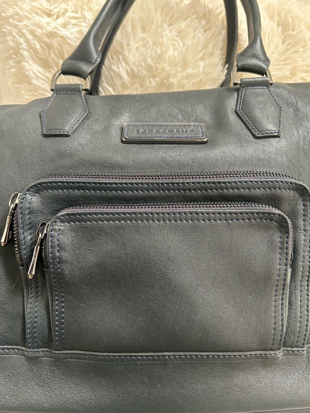 Longchamp Black Vintage Leather Bag Excellent Condition. - Picture 2 of 15